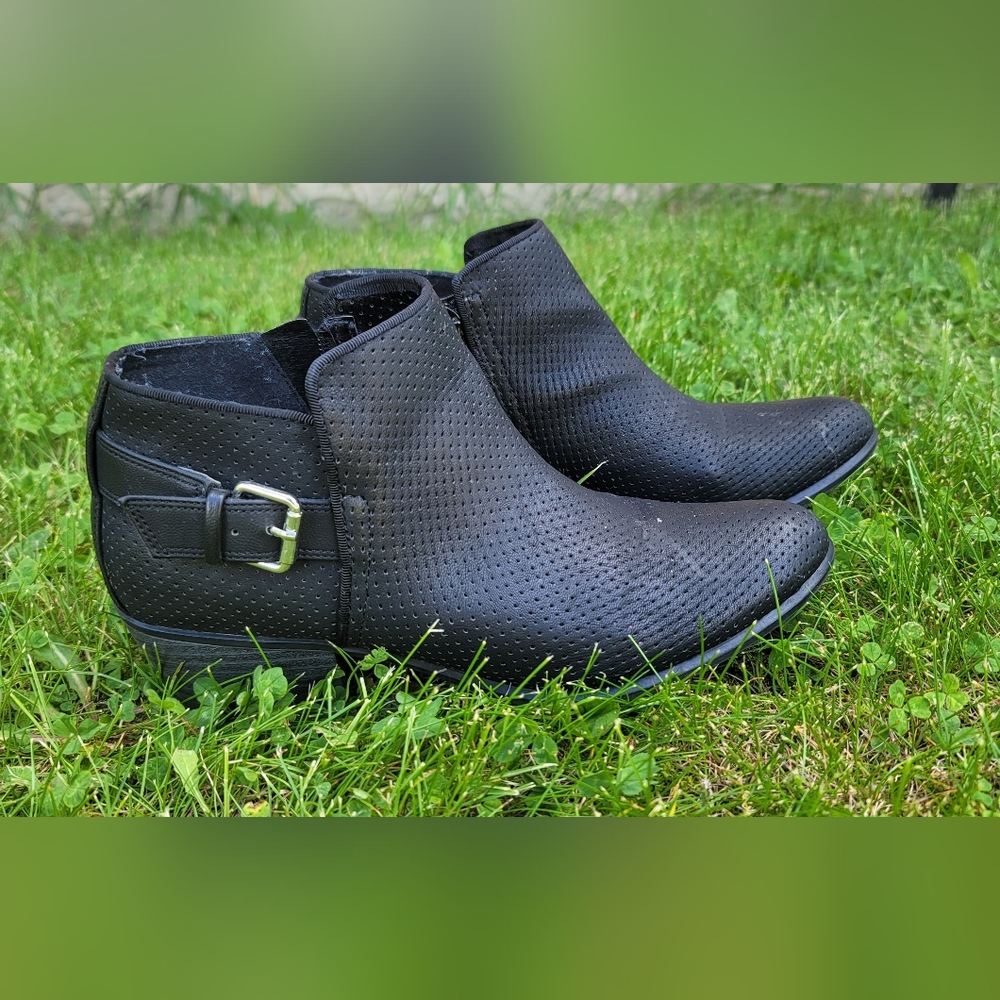 Ladies ankle boots